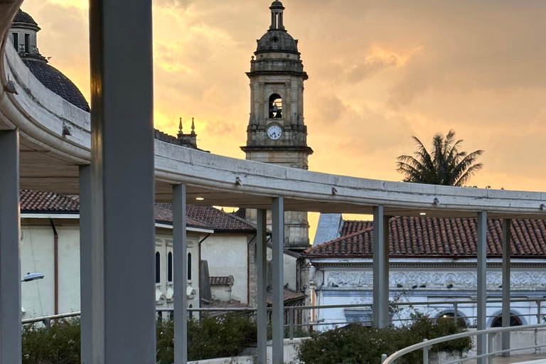 Bogotá: Architecture and Interior Design Recording Class with iPhone