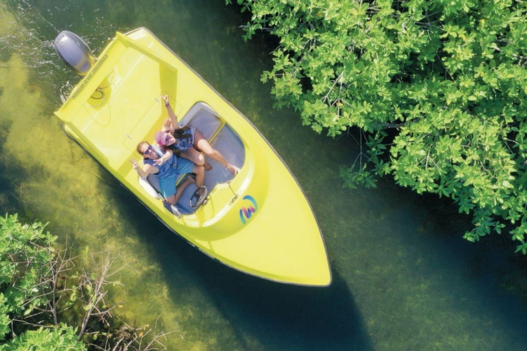 Cancun: Parasailing, Speedboat & Snorkeling Cancun: Parasailing Option