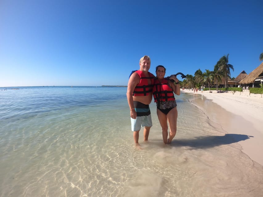 Akumal La Plong E Avec Masque Et Tuba De La Tortue Avec Un Guide De