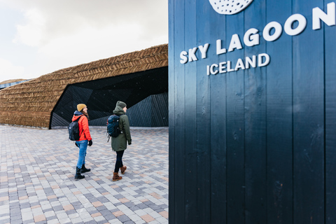 Reykjavik: Sky Lagoon Admission with TransferSaman Pass Admission