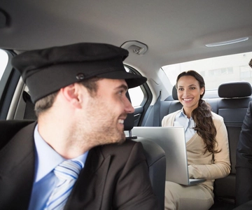 Komodo: Private Transfer to/from Komodo Airport (LBJ)