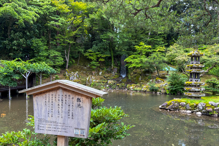 Kanazawa: Private Hidden Waterways, Castle & Kenrokuen Tour