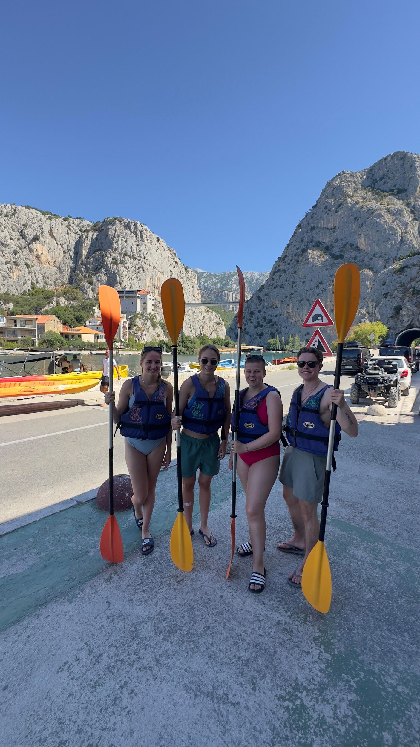 Omiš/Split: 4-stündige Kajaktour im geschützten Naturparkgebiet Cetina