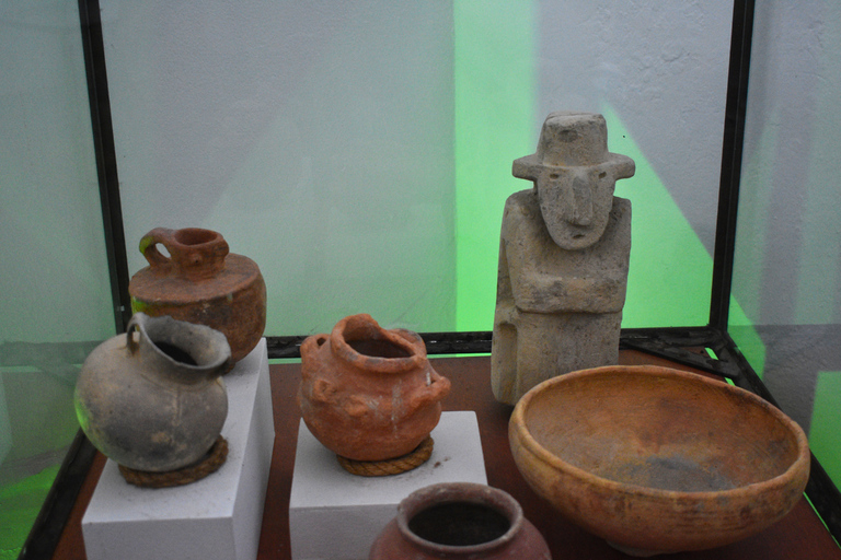 Bogotá: stadshighlights en Guatavita El Dorado-meer dagtourBogotá: hoogtepunten van de stad en Guatavita El Dorado-meer dagtour