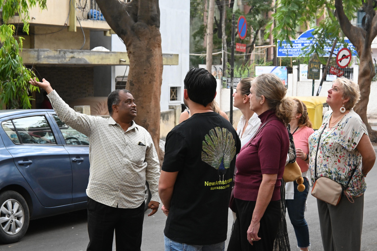 Bangalore: Foodie Tour, Local Market, & Mystery Nandi Temple Bangalore:Food Street Walk+Local Market+Mystery Nandi Temple