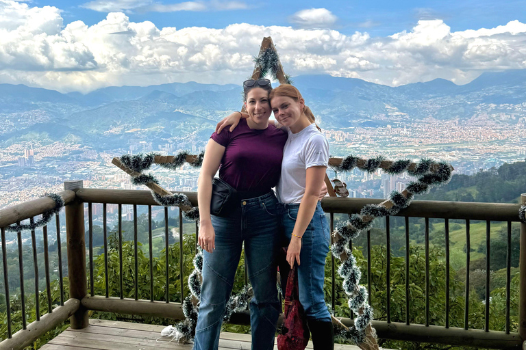 2-hour horseback riding + Private transportation + Photos & videos + Gift for the first 5 to book 2-hour horseback ride + private transportation + photos & videos + gift for the first 5 to book.