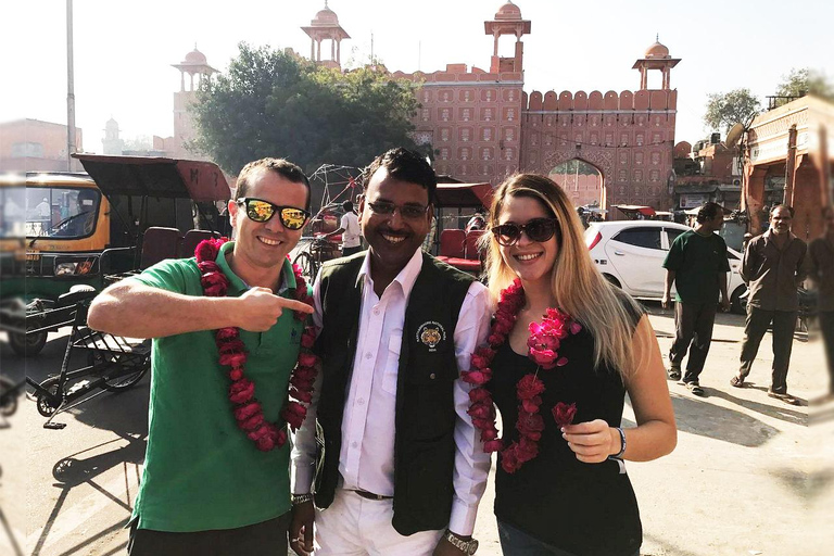 Jaipur: Overnight Trip from Delhi 2-Day Tour Without Guide