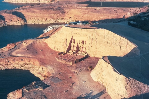 Ab Hurghada: Zweitägige private Tour durch Luxor und Abu Simbel