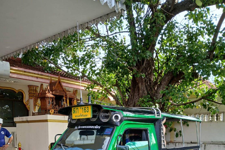 Ayutthaya: Tuk-Tuk Tour Options Boat Trip or Thai Costume Half Day Tuk-Tuk Heritage Tour