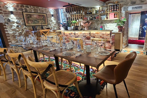 Tirana - Dua Vere – Albanian Wine Tasting Reserve Selection – with Barrel-Aged Raki (premium label)