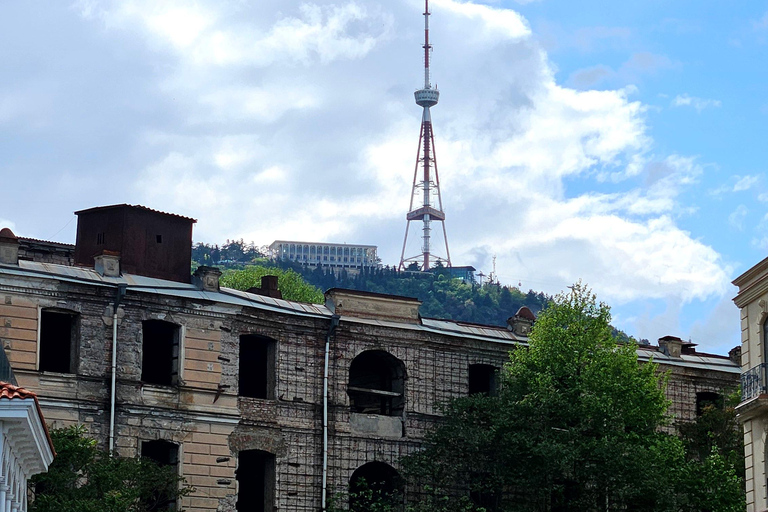 Tbilisi: Traditional Flavors & Double Wine Tasting Tour