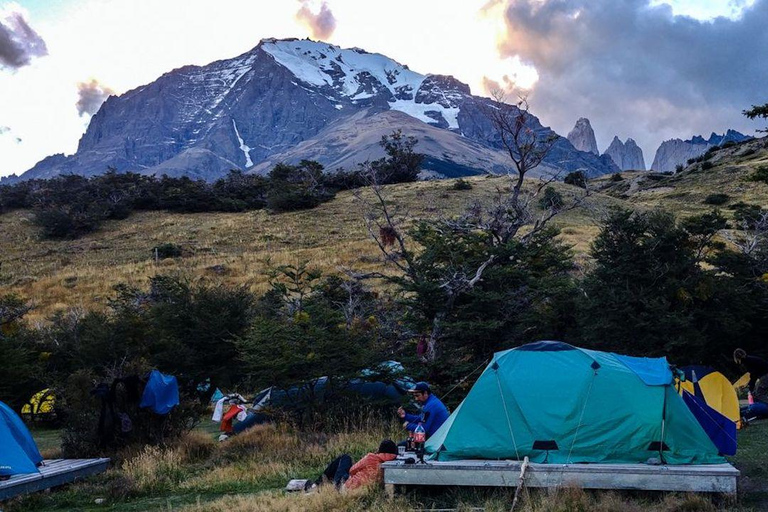 Punta Arenas: Base Torres Hike with Guide &amp; Transport