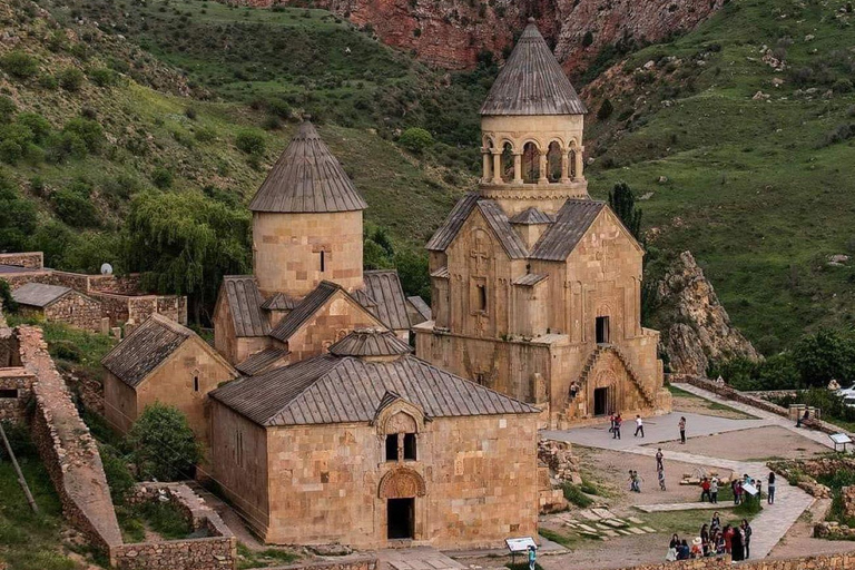 Private tour to Khor Virap Noravank wine tasting birds cave