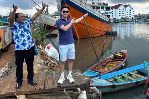 Tour in scooter della città di GiacartaTour della città in scooter a Giacarta