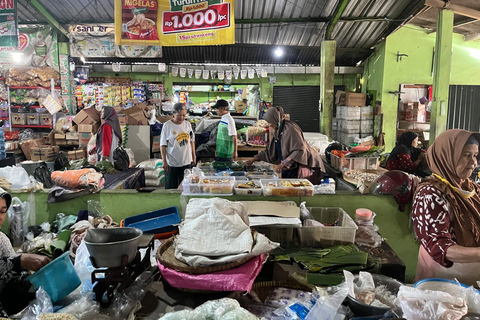 Yogyakarta: Matlagningskurs med traditionell marknadsturMed upphämtning och avlämning från hotell