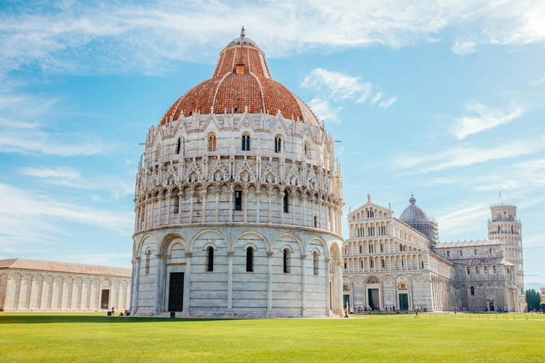 Pisa and Leaning Tower small group tour Guided tour with tower tickets
