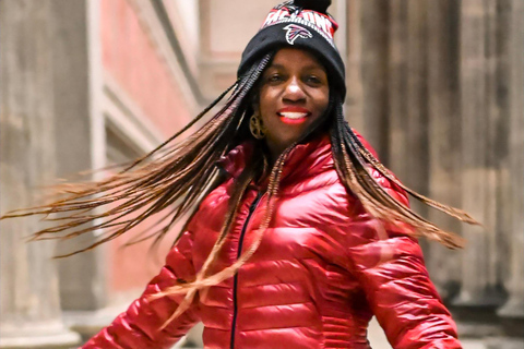 Berlin: Private Photoshoot with Professional Photographer