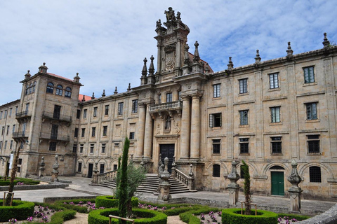 Porto: Trip to Santiago de Compostela in Spain