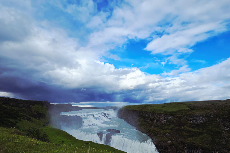 Golden Circle: Private Tour for up to 7 PAX /7 Hours/