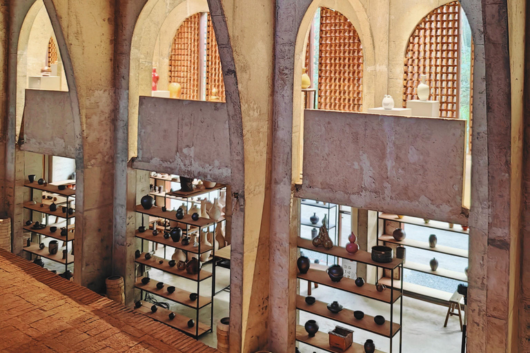 Wuhan: 3-Day Jingdezhen Pottery Tour with Rail & Hotel