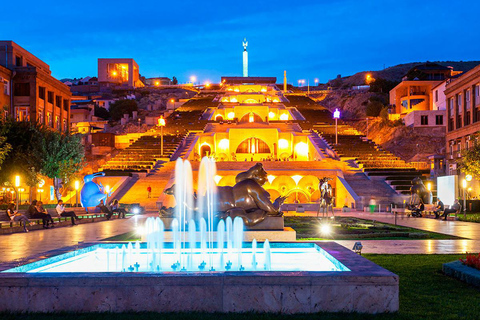 Tour a piedi della città di Yerevan con brandy, 5 vini e pane