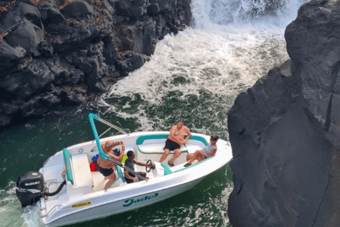 Private Ganztagestour mit dem Schnellboot - Blaue Bucht bis Ile Aux Cerfs