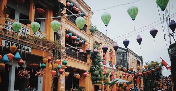 Nha Trang ↔ Da Nang/Hoi An: Sleeping Bus & Private Tranfers