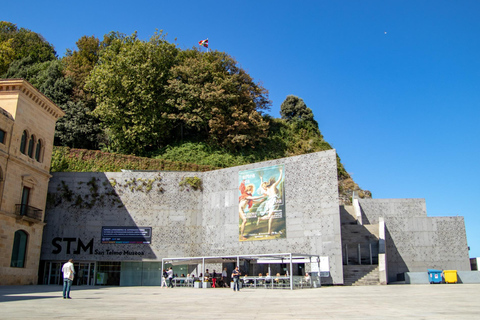 San Sebastian: Free Walking Tour with Local Guide