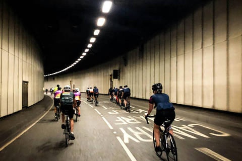 Mumbai: aventura noturna de ciclismo