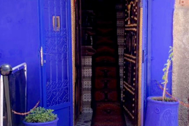 Marrakech: Souk Tour & Berber Hammam with Massage