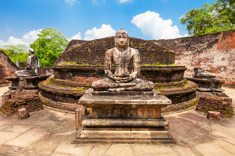 Colombo: 4-day Sri Lanka Full Circle Tour with East Coast Sri Lanka Full Circle 4-day Tour with East Coast