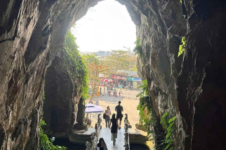 Private Da Nang or Hoi An: To Hue Transfer with Scenic Stops