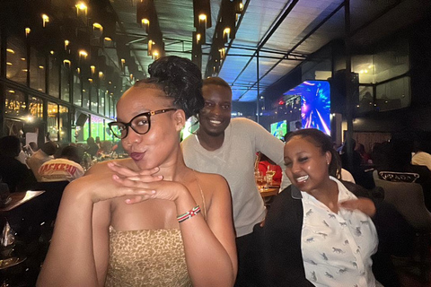 Nairobi de noche: un tour nocturno con el mejor ambienteNairobi de noche: tour de vida nocturna con el mejor ambiente