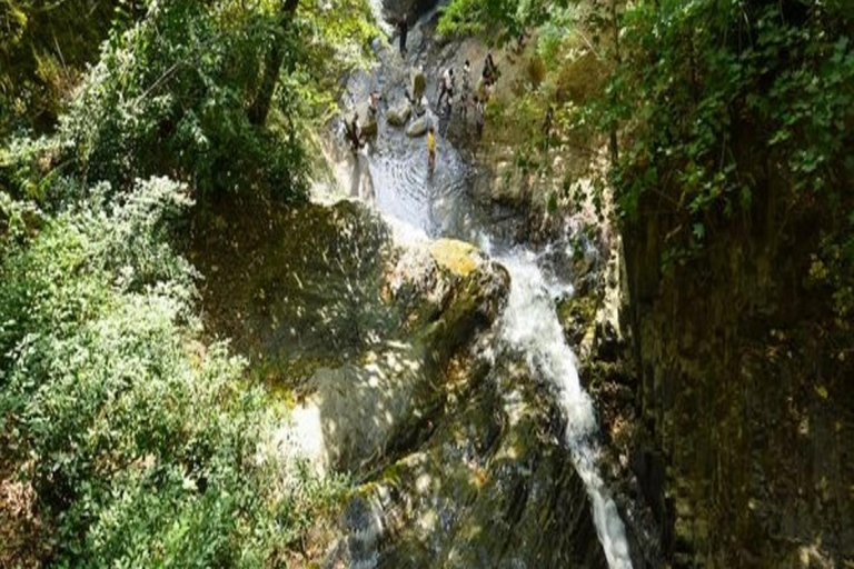 Pustynie, lasy, góry na trasie Shamakhi - Gabala!