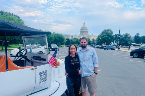 Washington, DC: Monuments &amp; Memorials Tour in a Vintage Car