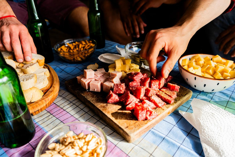 Brussels Private Food Tour: Waffles, Fries, Beer & History