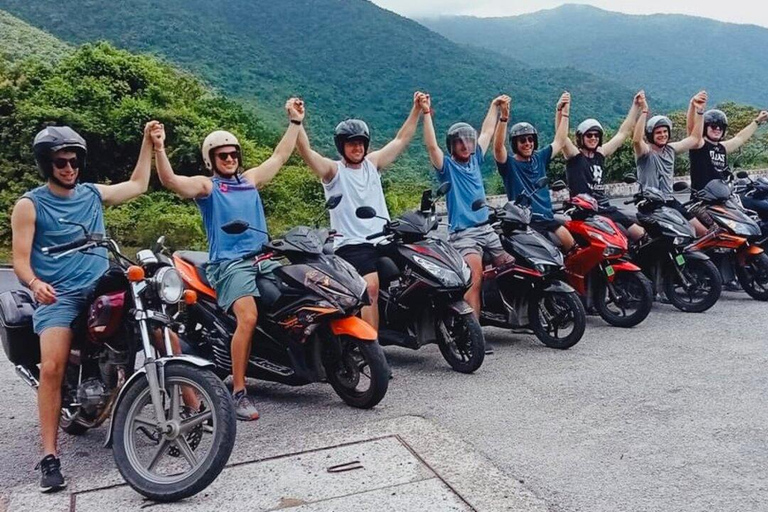 Depuis Hue/Da Nang/Hoi An : Tour du col de Hai Van avec Easy RidersEasy Rider