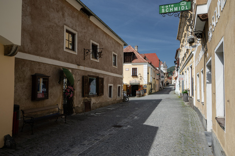 Wiedeń: Dolina Dunaju: 3 zamki i degustacja wina