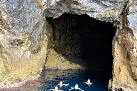 Fornells : Excursion en bateau vers les criques et les plages avec plongée en apnée