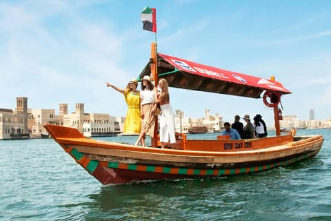 1 Hours Tridational Boat Ride At Creek Canal,+old Dubai walk