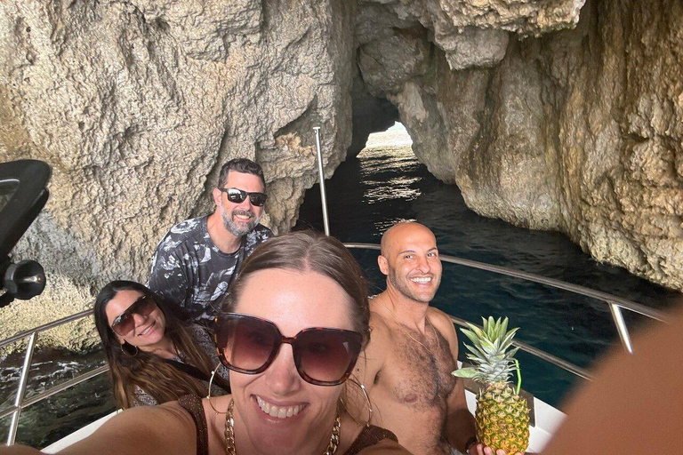 Malta: Private Boat Trip to Blue Lagoon & Crystal Lagoon 4 Hours