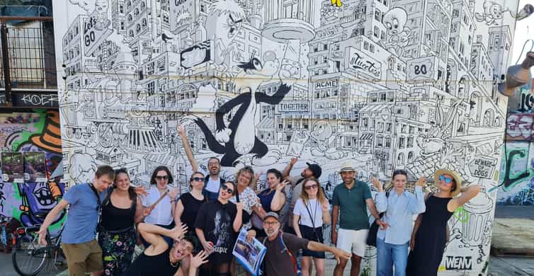 Hidden Architectural Gems of Munich (Max. 16 guests) photo 9