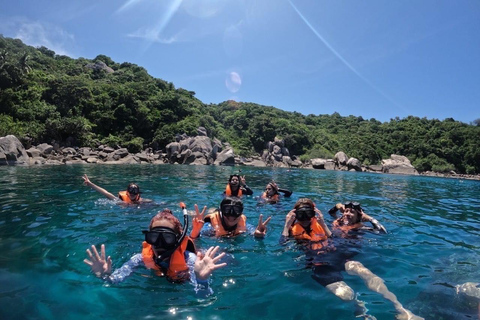 Koh Tao: Snorkeling Tour, Small-Group with Lunch & Transfer