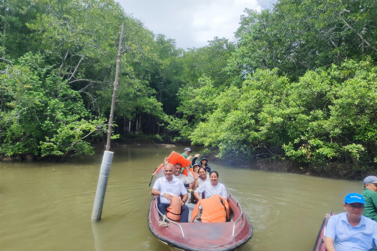 Visite d&#039;une jounée de la forêt de mangroves de Can Gio et de l&#039;île aux singes