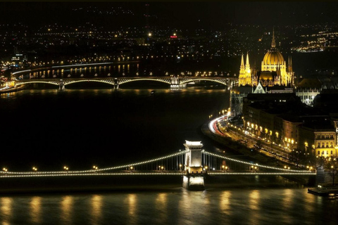 Budapest: Evening Sightseeing Cruise on the Danube