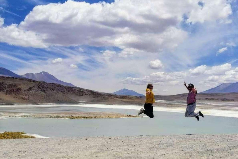 SAN PEDRO DE ATACAMA- UYUNI SEMI PRIVATE SERVICE