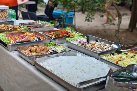 Krabi: Hong Islands Speedboat Tour with Lunch & snorkeling