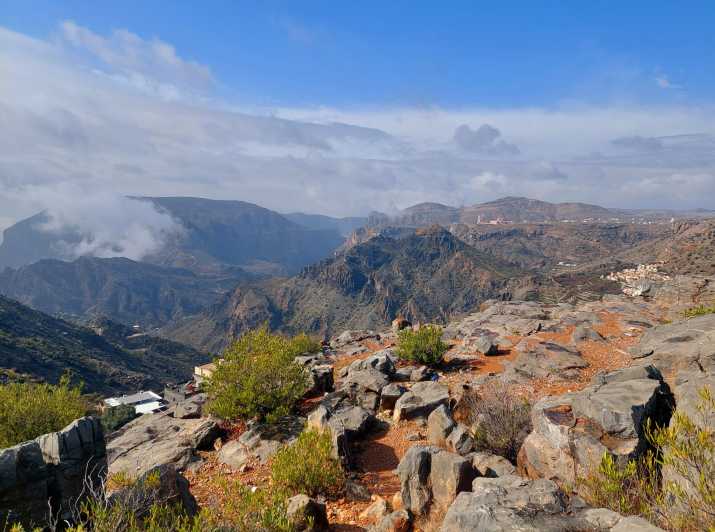 From Muscat: Nizwa and Jebel Akhdar Full-Day Tour with Lunch