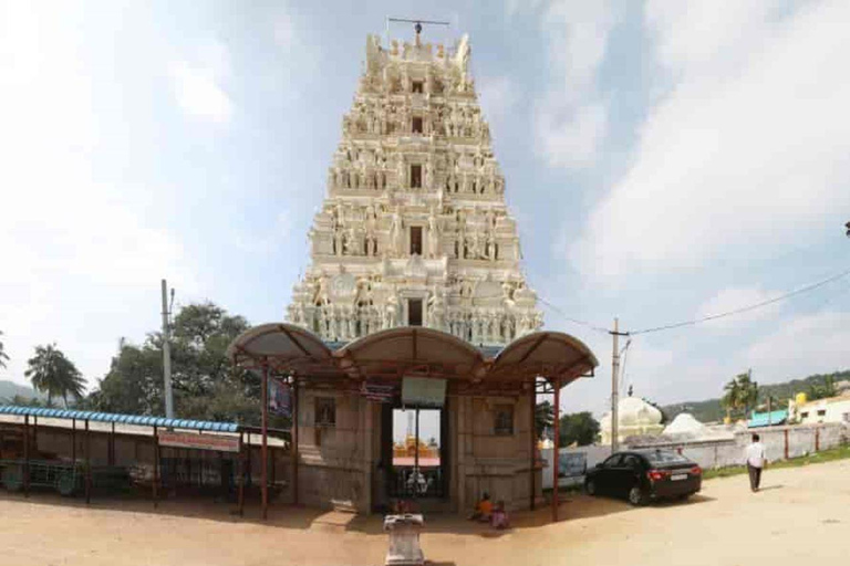 Chittoor: Horsley Hills, Temples, & Waterfalls 2-Day Tour