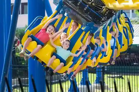 Lancaster, PA: Dutch Wonderland Theme Park Entry Ticket